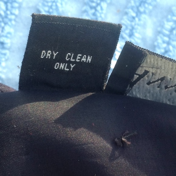 Anne Klein one button navy jacket. - Picture 5 of 6